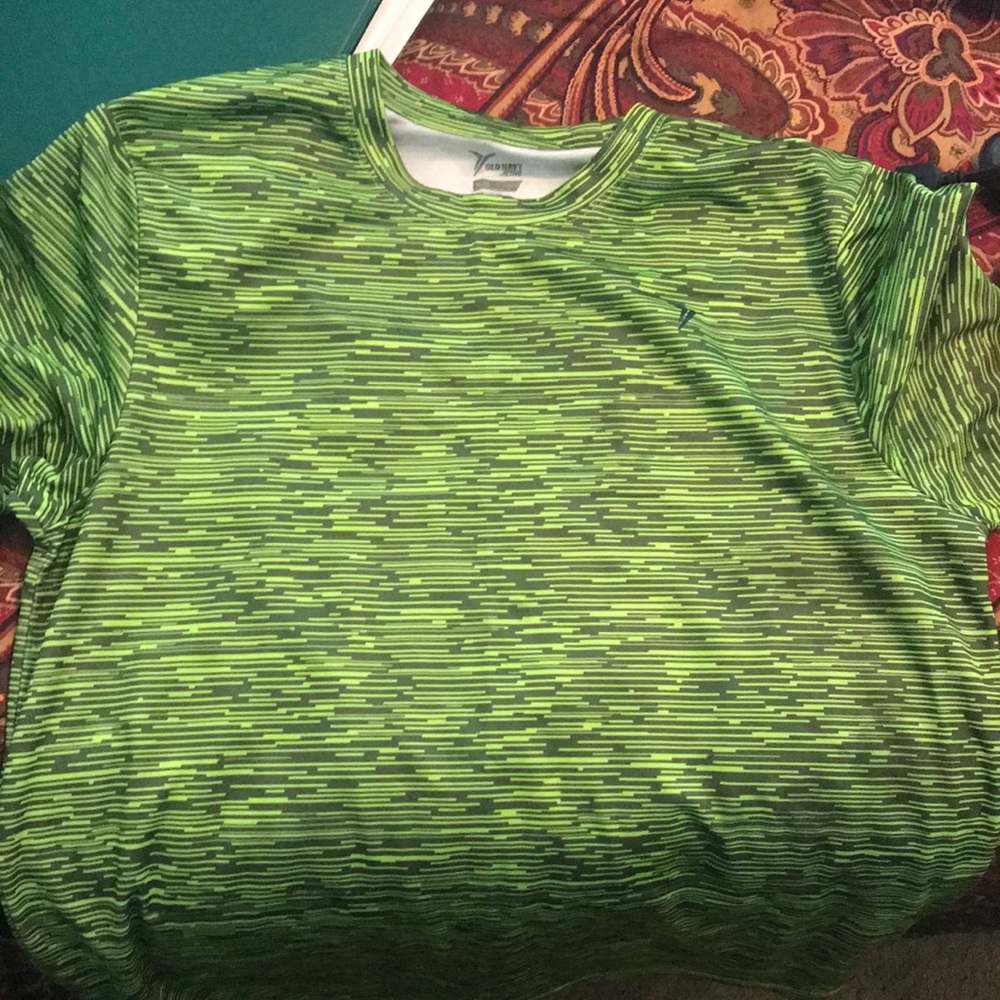 Workout shirt